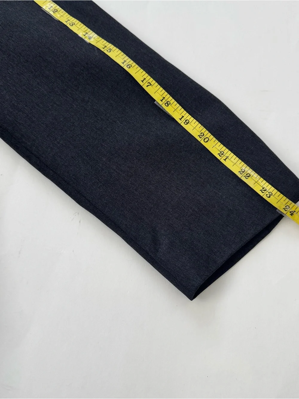 Vtg Hart Schaffner Marx 2 pc Suit 41R 34x30 Gray Gold Trumpeter Wool USA Made